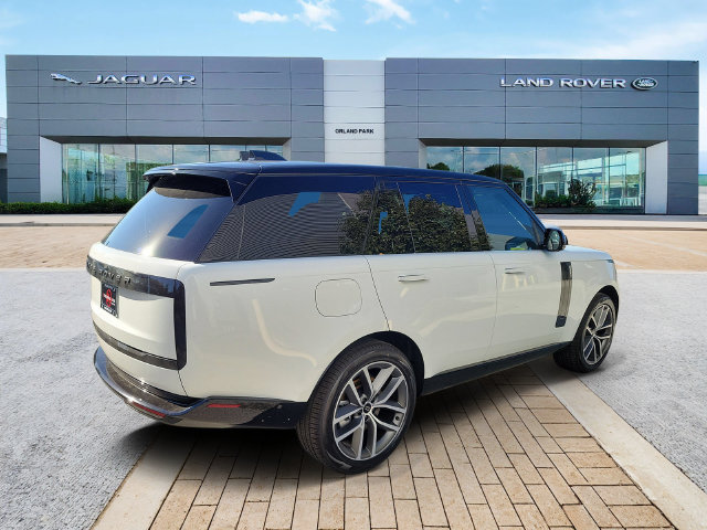 New 2027 Land Rover Range Rover SE SUV