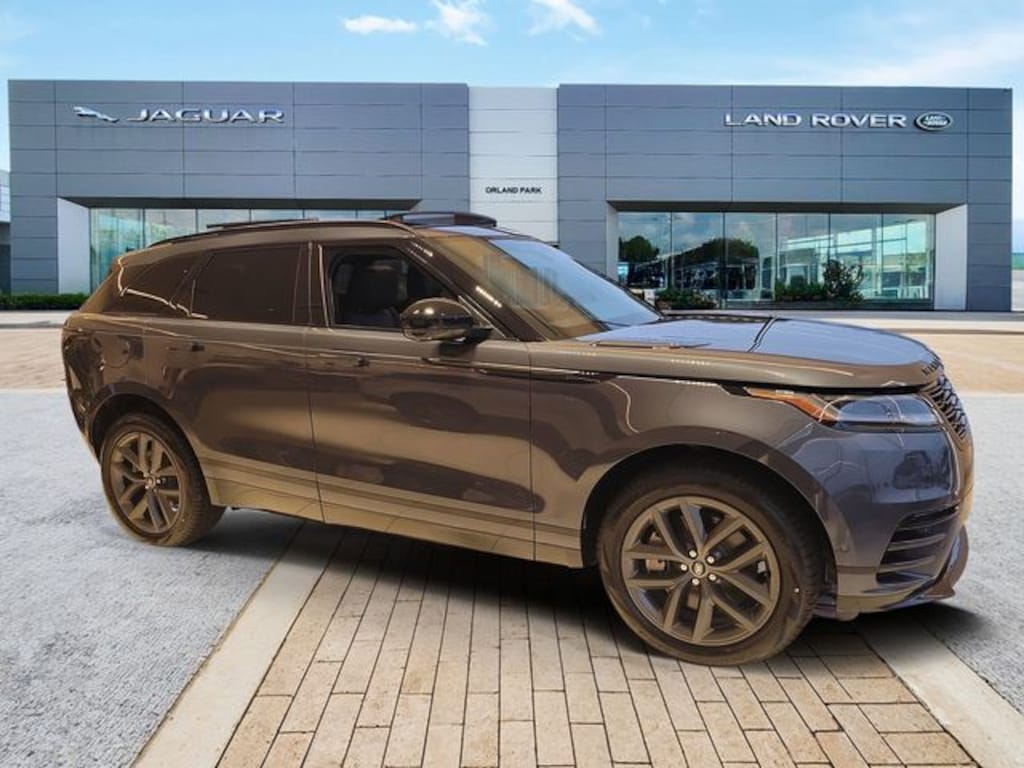 New 2026 Land Rover Range Rover Velar Dynamic SE SUV