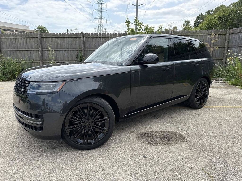 New 2026 Land Rover Range Rover SE SUV