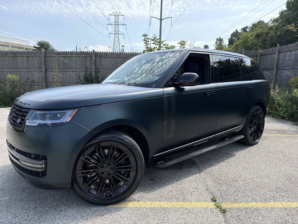 New 2026 Land Rover Range Rover SE LWB 7-Seats / V8 SUV