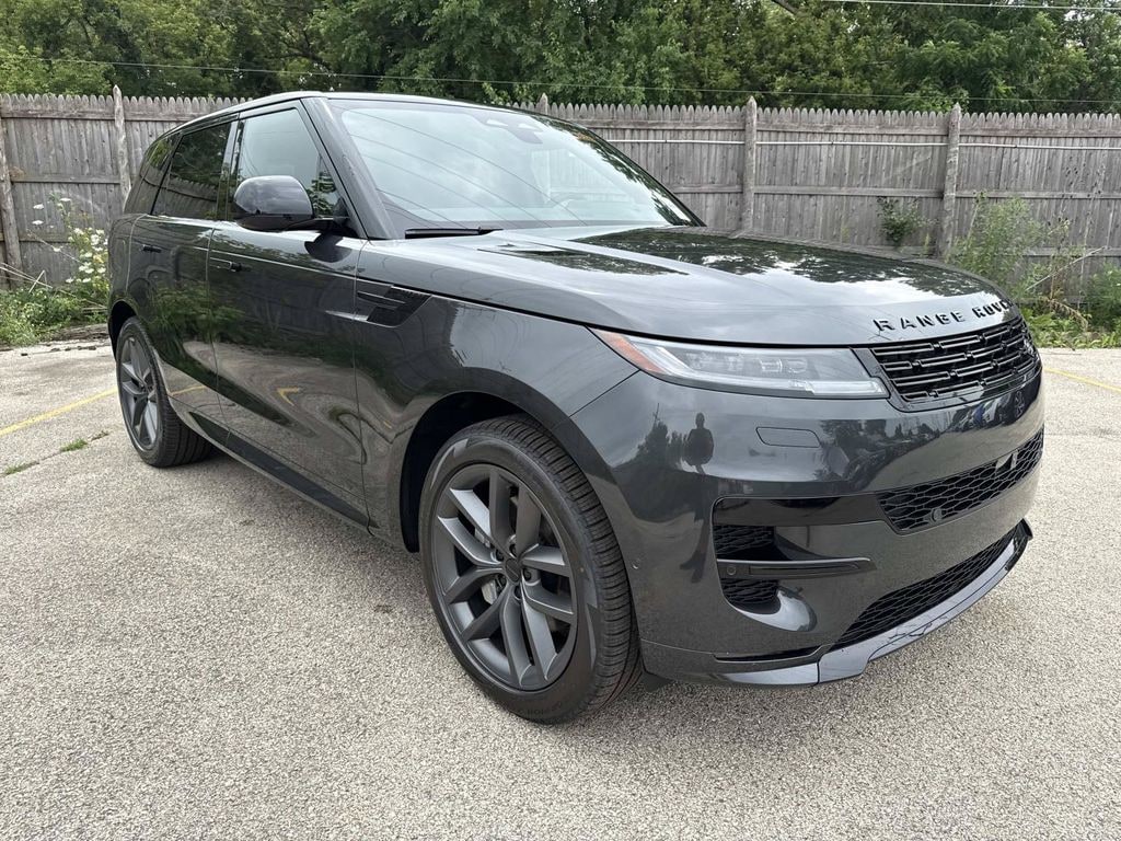 New 2026 Land Rover Range Rover Sport Dynamic SE SUV