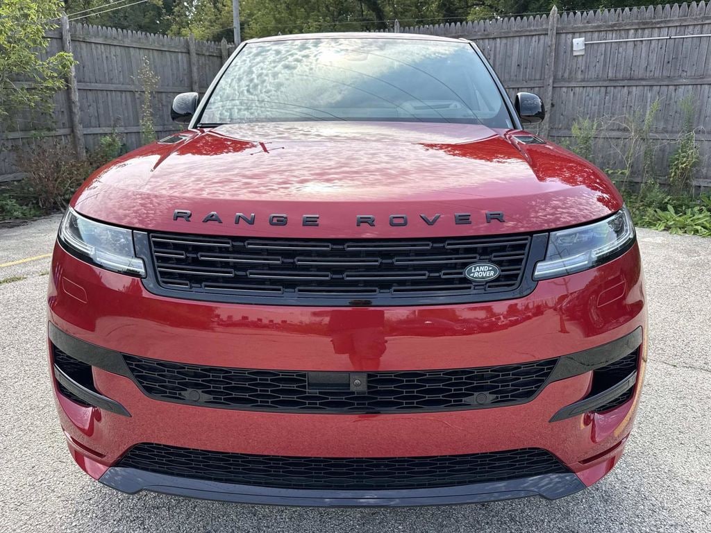 New 2026 Land Rover Range Rover Sport Dynamic SE SUV