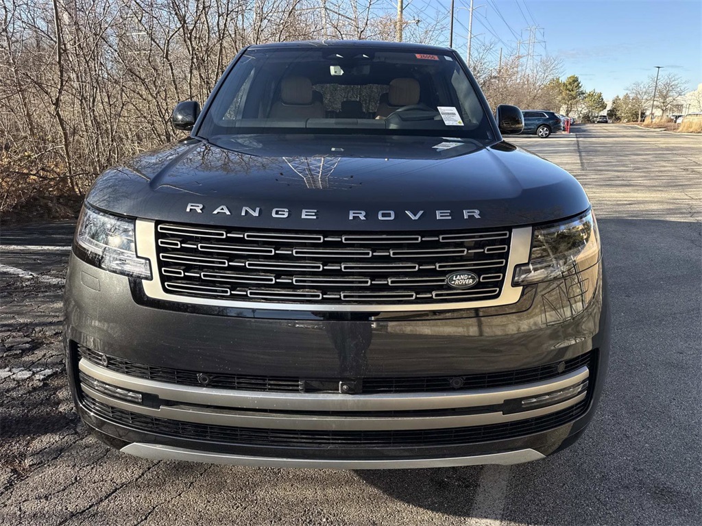 New 2026 Land Rover Range Rover SE SUV