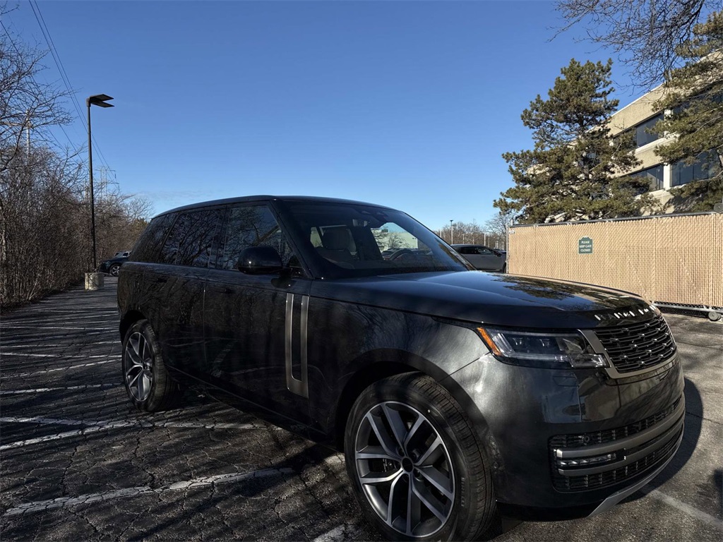 New 2026 Land Rover Range Rover SE SUV
