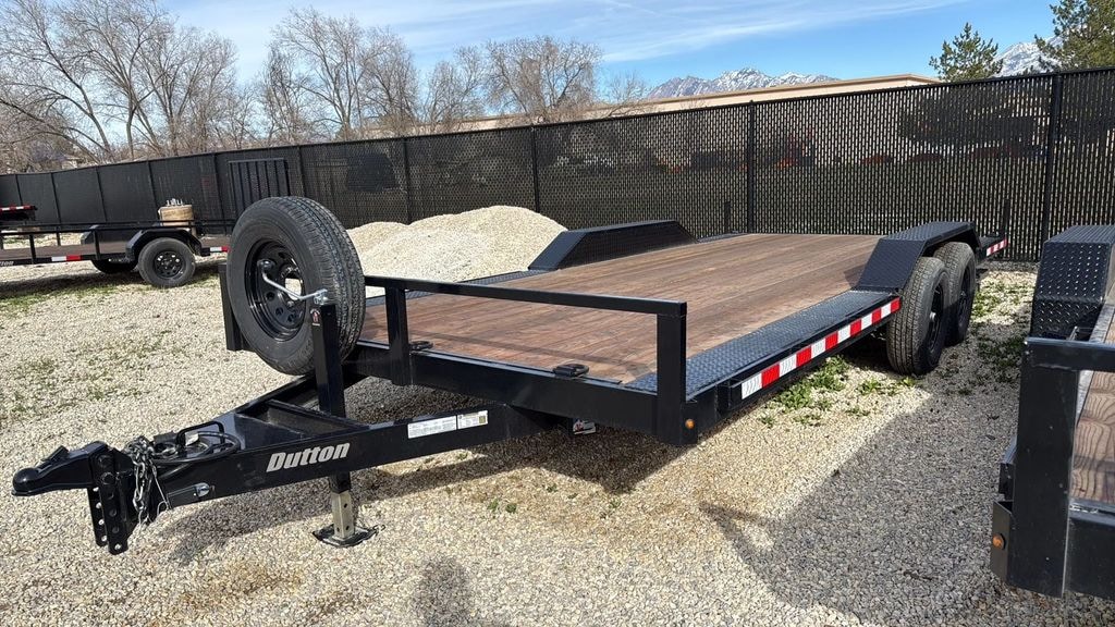 Used 2026 Dutton Enclosed Trailer Trailer