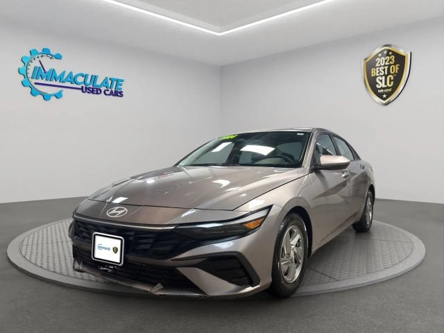 2024 Hyundai Elantra SE