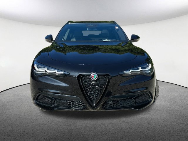 Used 2025 Alfa Romeo Stelvio Base SUV