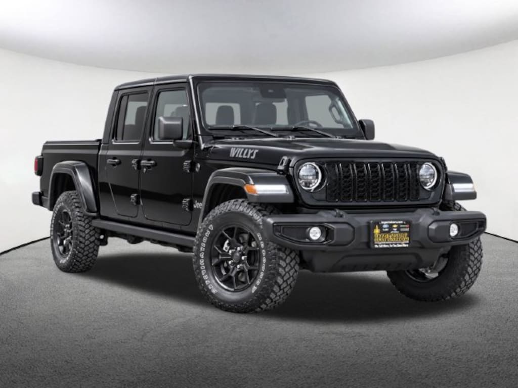 Used 2025 Jeep Gladiator Willys Truck