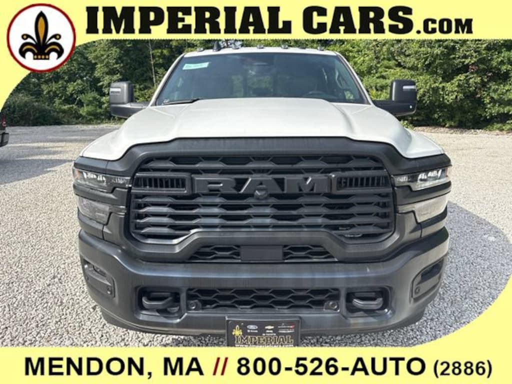 New 2026 Ram 3500 Chassis Cab TRADESMAN CREW 4X4 60' CA Pickup