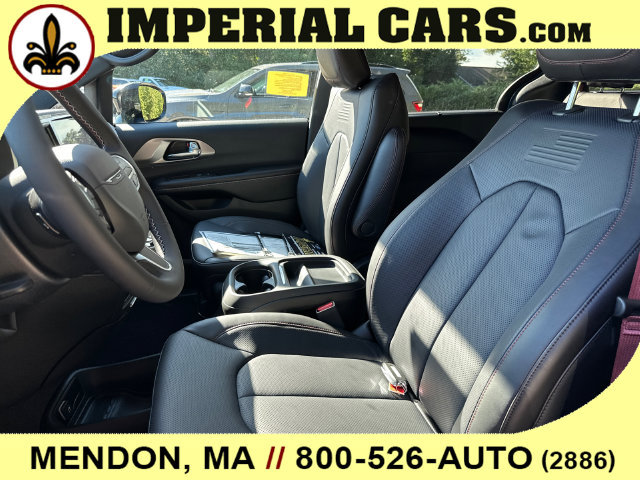 2027 Chrysler Pacifica Select - Photo 36