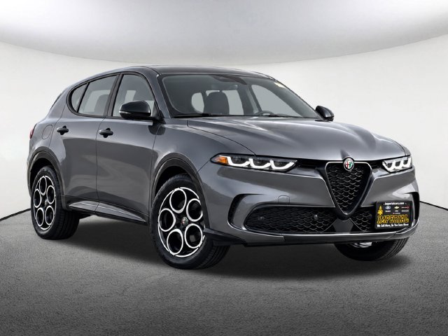 Used 2025 Alfa Romeo Tonale Base SUV