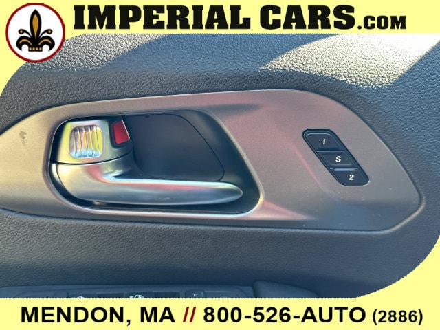 2027 Chrysler Pacifica Select - Photo 23