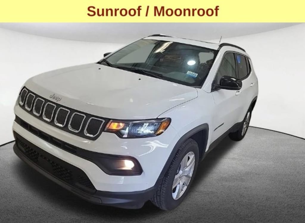 Used 2022 Jeep Compass Latitude SUV