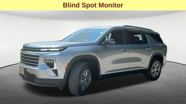 2026 Chevrolet Traverse LT - Photo 6