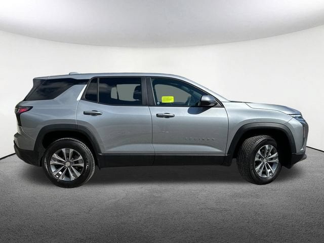 2025 Chevrolet Equinox LT - Photo 21