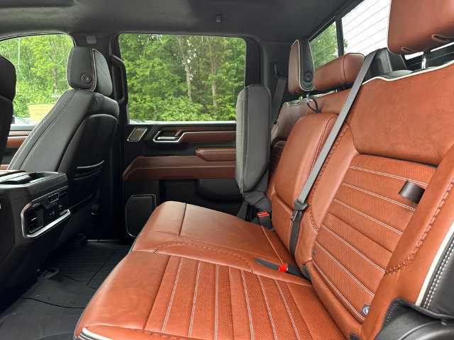 2025 GMC Sierra 2500HD Denali Ultimate - Photo 18
