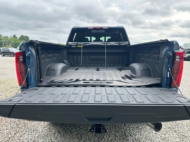 2025 GMC Sierra 2500HD Denali Ultimate - Photo 12
