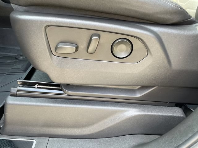2022 Chevrolet Silverado 1500 ZR2 - Photo 40