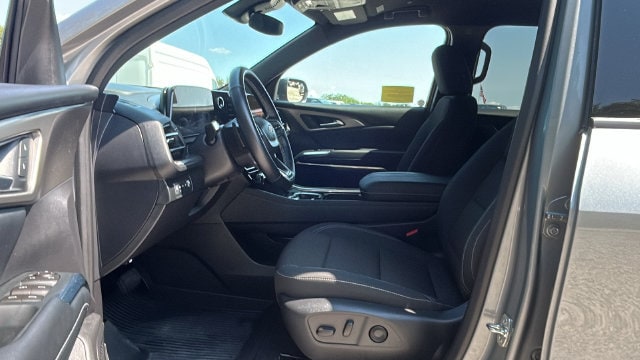 2026 Chevrolet Traverse LT - Photo 35