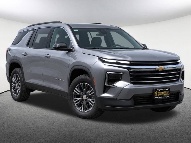 Used 2026 Chevrolet Traverse LT SUV