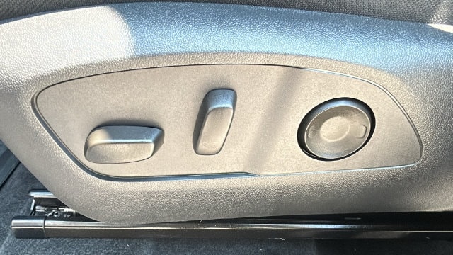 2026 Chevrolet Traverse LT - Photo 36