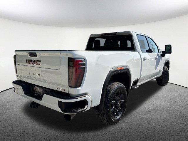 2025 GMC Sierra 2500HD AT4 - Photo 13