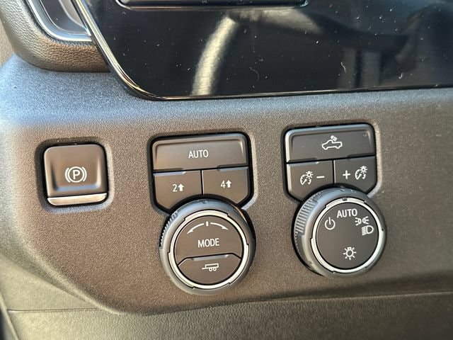 2025 Chevrolet Silverado 1500 LT - Photo 29