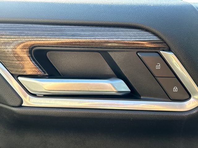 2025 Chevrolet Silverado 1500 LT - Photo 27