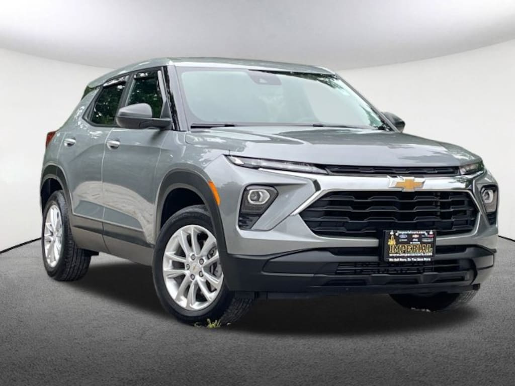 Used 2024 Chevrolet Trailblazer LS SUV