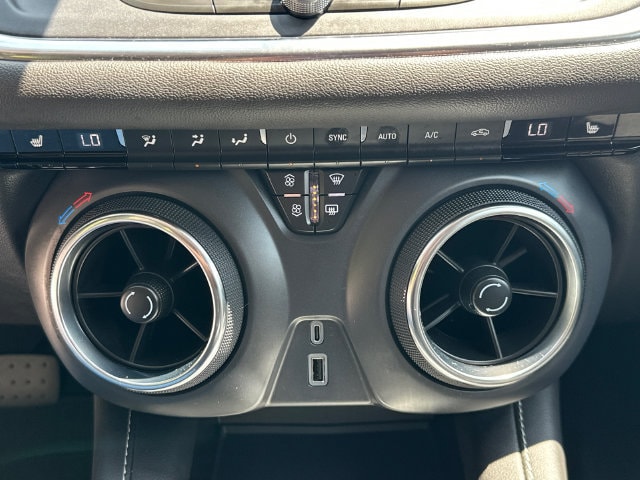 2025 Chevrolet Blazer 2LT - Photo 31