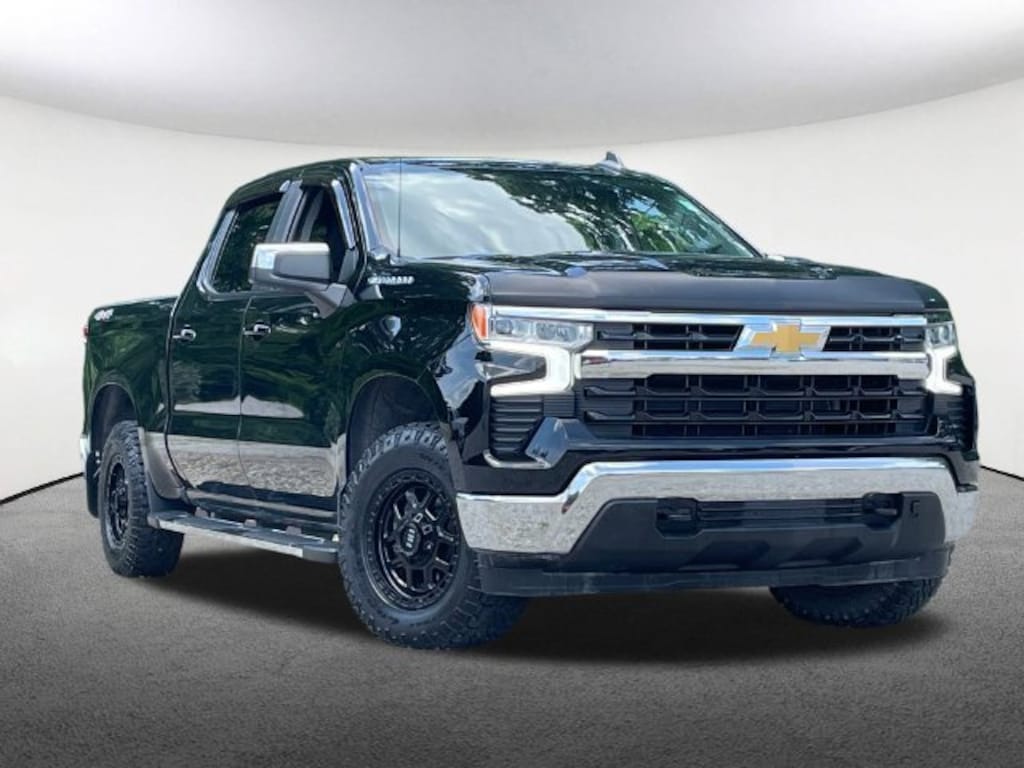 Used 2022 Chevrolet Silverado 1500 LT Truck Crew Cab