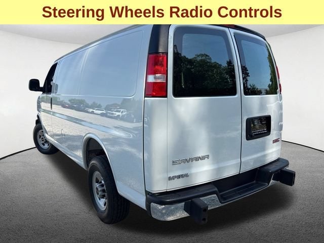 2025 GMC Savana Cargo Work Van - Photo 10