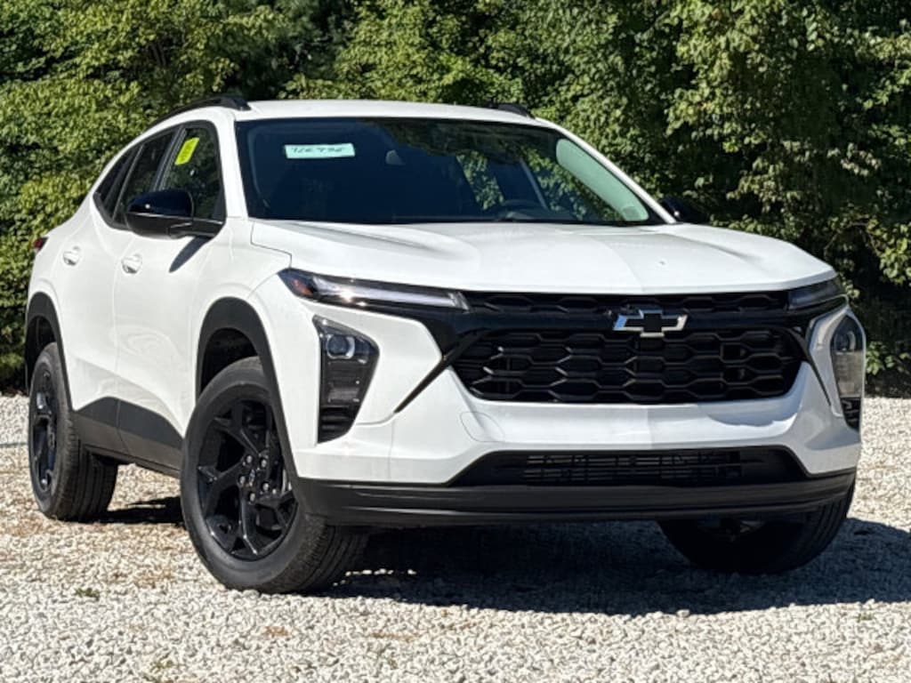 New 2026 Chevrolet Trax LT SUV