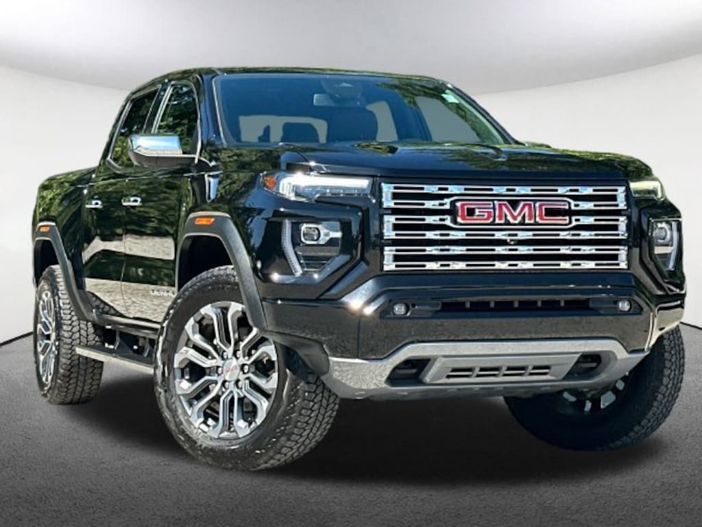 Used 2023 GMC Canyon 4WD Denali Truck Crew Cab