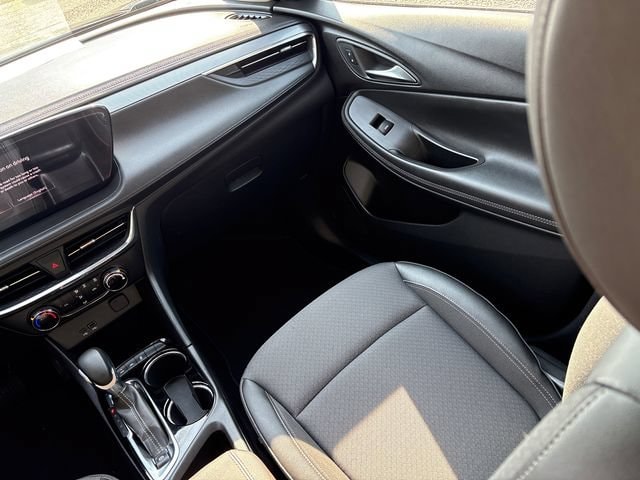 2025 Buick Encore GX Preferred - Photo 19