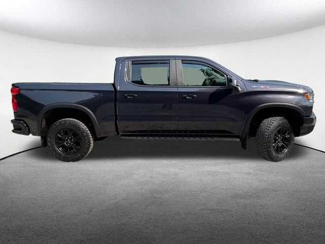 2022 Chevrolet Silverado 1500 ZR2 - Photo 16
