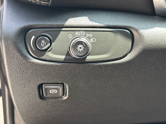 2025 Chevrolet Blazer 2LT - Photo 24
