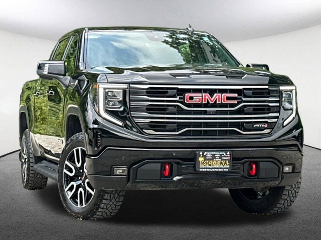 Used 2025 GMC Sierra 1500 AT4 Truck Crew Cab