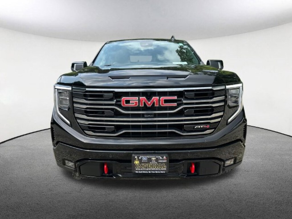 Used 2025 GMC Sierra 1500 AT4 Truck Crew Cab