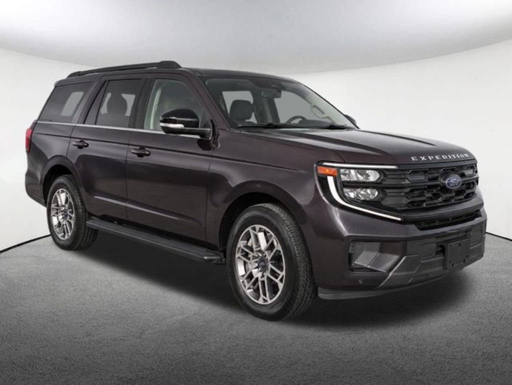 Used 2025 Ford Expedition Active SUV