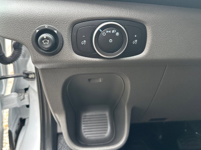 2020 Ford Transit Passenger Van XL - Photo 23