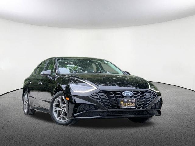 Used 2020 Hyundai Sonata SEL with VIN 5NPEF4JA3LH028384 for sale in Mendon, MA