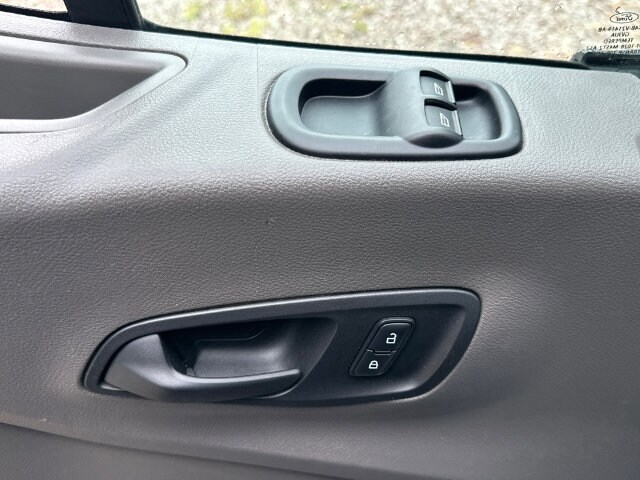 2020 Ford Transit Passenger Van XL - Photo 21