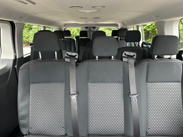 2020 Ford Transit Passenger Van XL - Photo 31