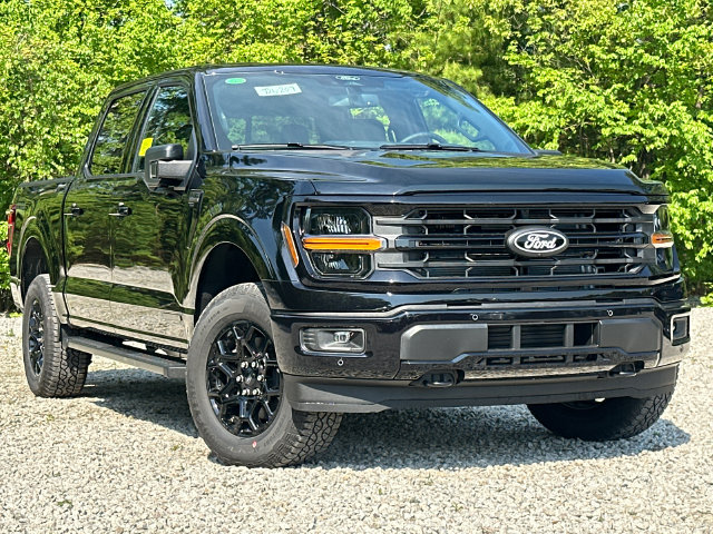New 2026 Ford F-150 XLT Truck SuperCrew Cab