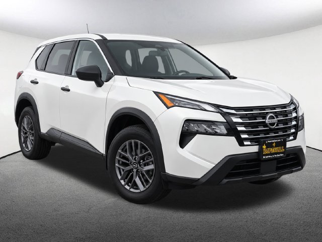 Used 2024 Nissan Rogue S SUV