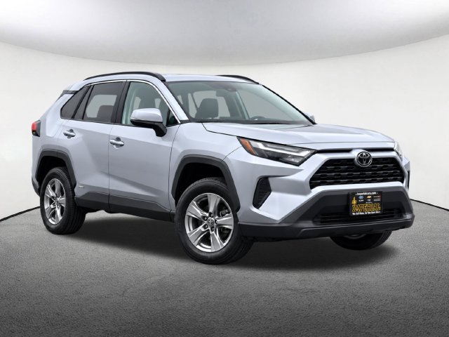 Used 2025 Toyota RAV4 Hybrid XLE SUV