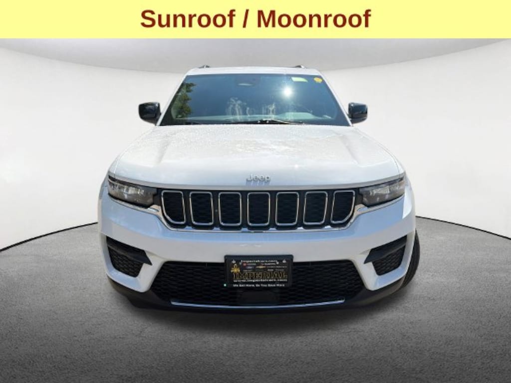 Used 2025 Jeep Grand Cherokee Laredo X SUV