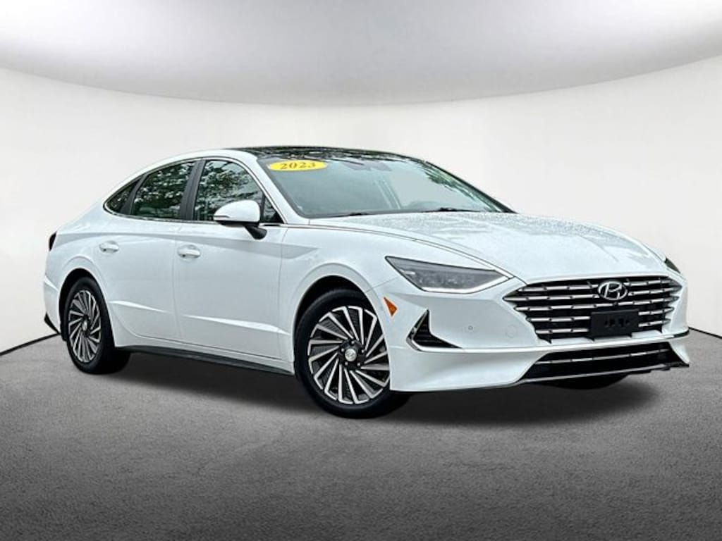 Used 2023 Hyundai Sonata Hybrid Limited Sedan