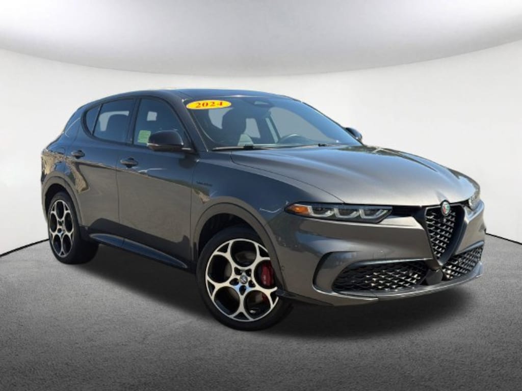 Used 2024 Alfa Romeo Tonale Veloce SUV